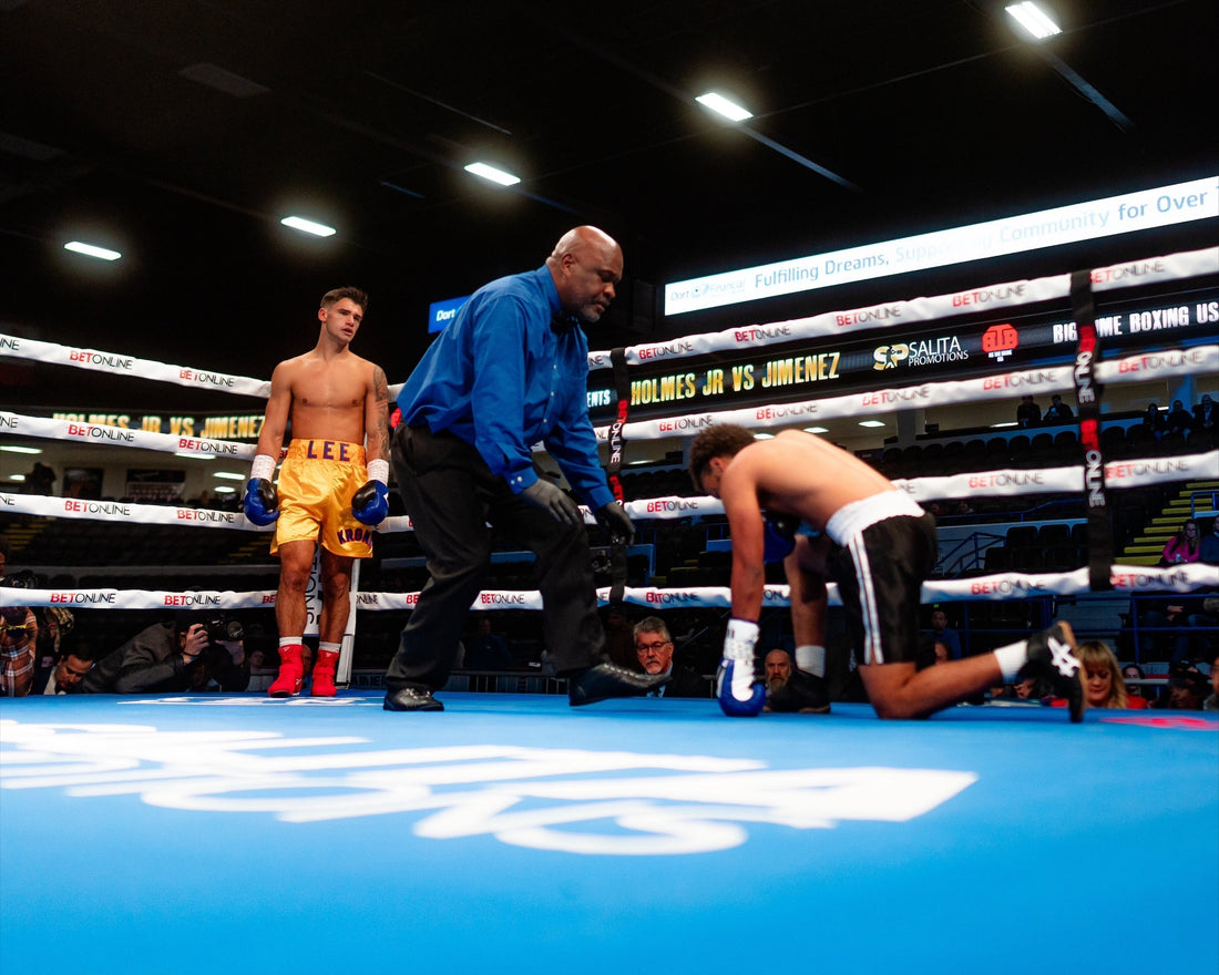 Hunter Lee delivering a knockout punch in the first round of his pro debut under KRONK Gym